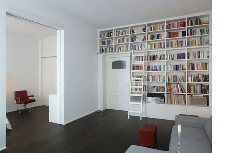 Wohnzimmer Goderbauer Architects Moderne Wohnzimmer Bücherregal,Möbel,Eigentum,Regal,Regale,Innenarchitektur,Buch,Holz,Bodenbelag,Befestigung
