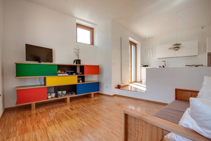  غرفة المعيشة تنفيذ ABC+ME Studio di Architettura