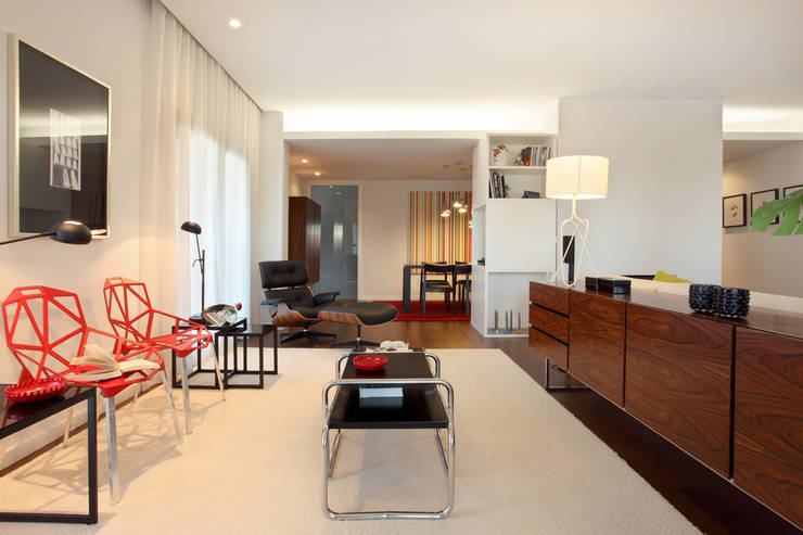 Apartamento Expo_Design Interiores: Salas de estar  por Tiago Patricio Rodrigues, Arquitectura e Interiores