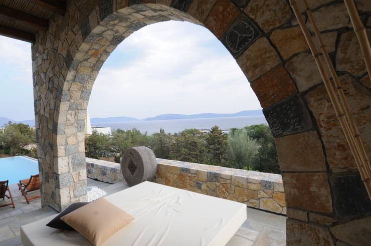 Terrazas de estilo  por CARLO CHIAPPANI  interior designer