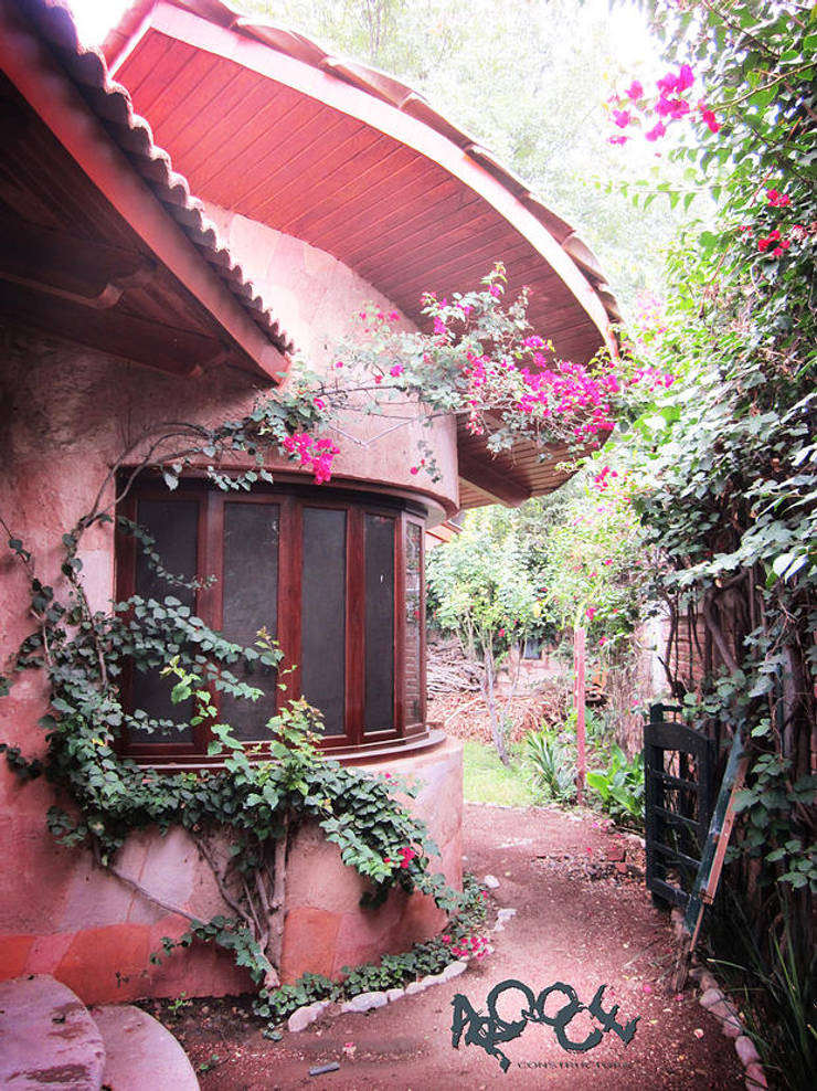 Jardin de style  par CONSTRUCTORA ARQOCE