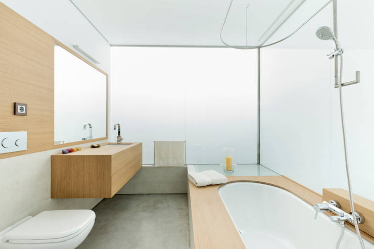 dezanove house designed by iñaki leite - family bathroom on first floor Inaki Leite Design Ltd. Baños de estilo minimalista inaki leite,architect london,your architect,yourarchitectlondon