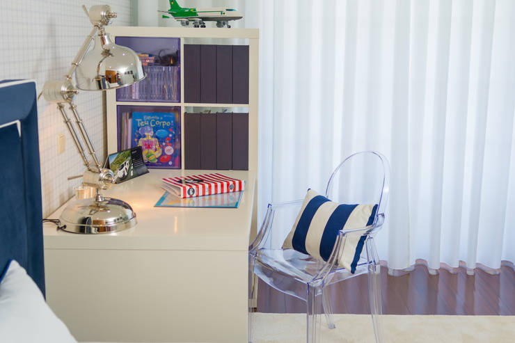 Dormitorios de estilo  por Ângela Pinheiro Home Design , Ecléctico   