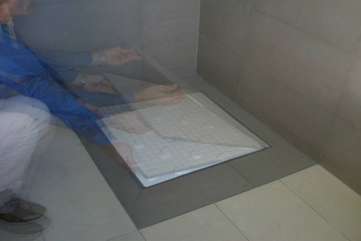 PIATTI DOCCIA FILO PAVIMENTO RIVESTITI IN GRES-MOSAIC ...