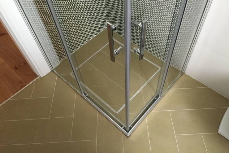 PIATTI DOCCIA FILO PAVIMENTO RIVESTITI IN GRES-MOSAIC ...