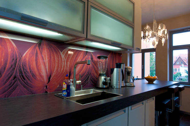 Langweilige Küchenwand? Nicht mit diesen Ideen!