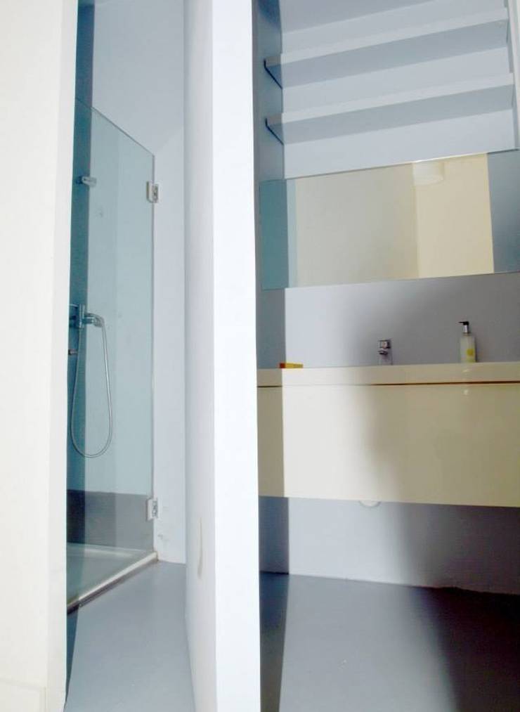  Bathroom by adoroaminhacasa