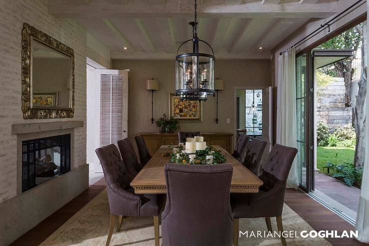  Dining room by MARIANGEL COGHLAN