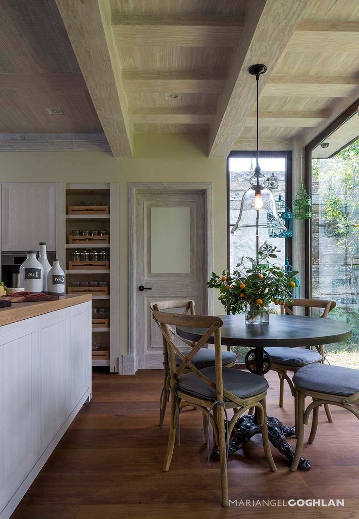  Kitchen by MARIANGEL COGHLAN