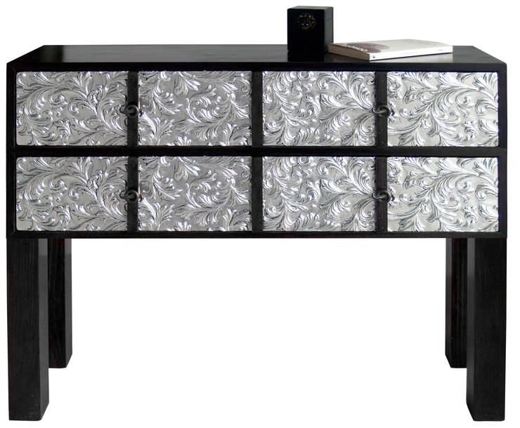 Consola de entrada negra y plata de ESTUDIO DELIER | homify