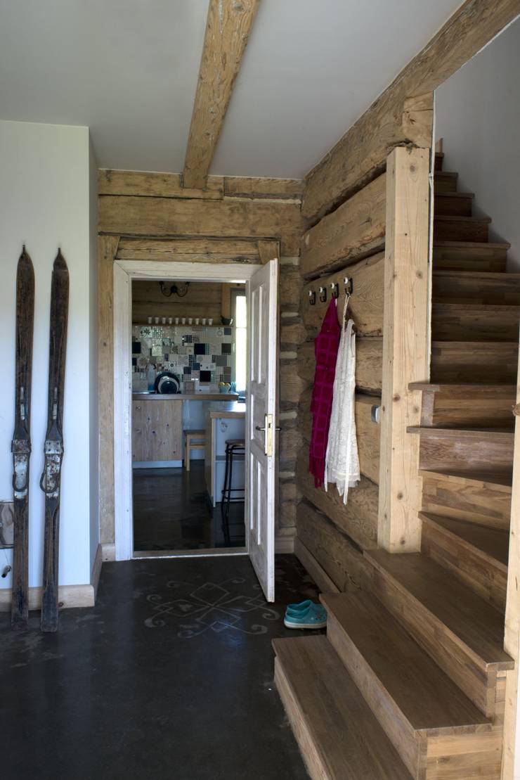  Corridor & hallway by deco chata