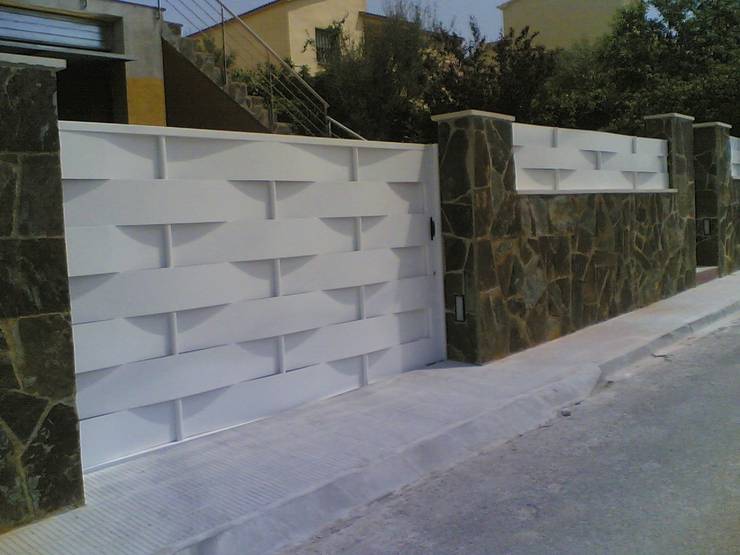 15 Esempi di Cancelli d'Ingresso per Valorizzare Casa