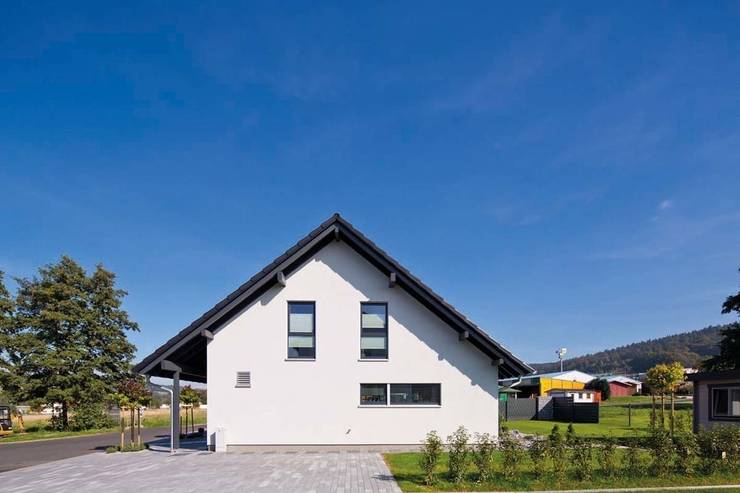  منزل عائلي صغير تنفيذ FingerHaus GmbH - Bauunternehmen in Frankenberg (Eder)