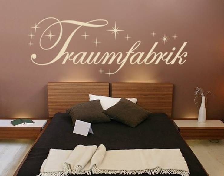 Wandtattoos Schlafzimmer von Klebefieber.de - Apalis GmbH | homify Wandtattoos Schlafzimmer von Klebefieber.de - Apalis GmbH | homify