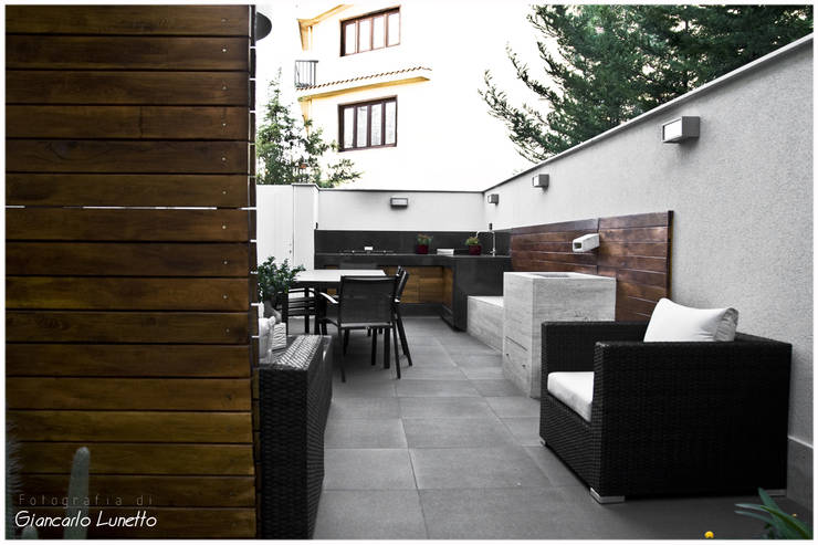 Un patio descuidado se convirtió en fabuloso (¡hasta tiene asador!)