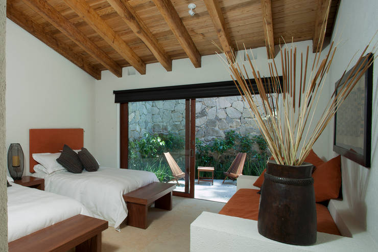 20 Puertas y fachadas de vidrio que harán lucir tu casa fabulosa