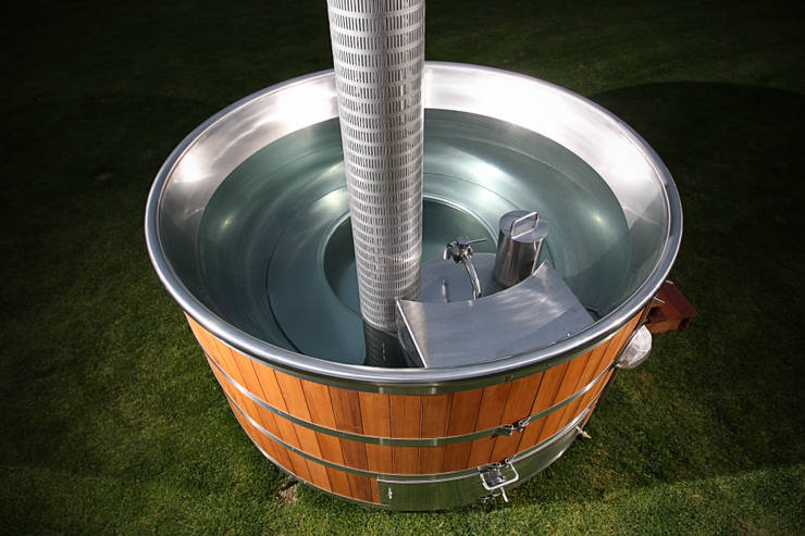 Stainless steel hot tub by Cedar Hot Tubs UK | homify