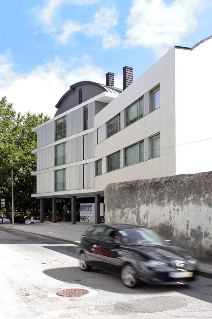 Casas de estilo  por Sónia Cruz - Arquitectura , Moderno   