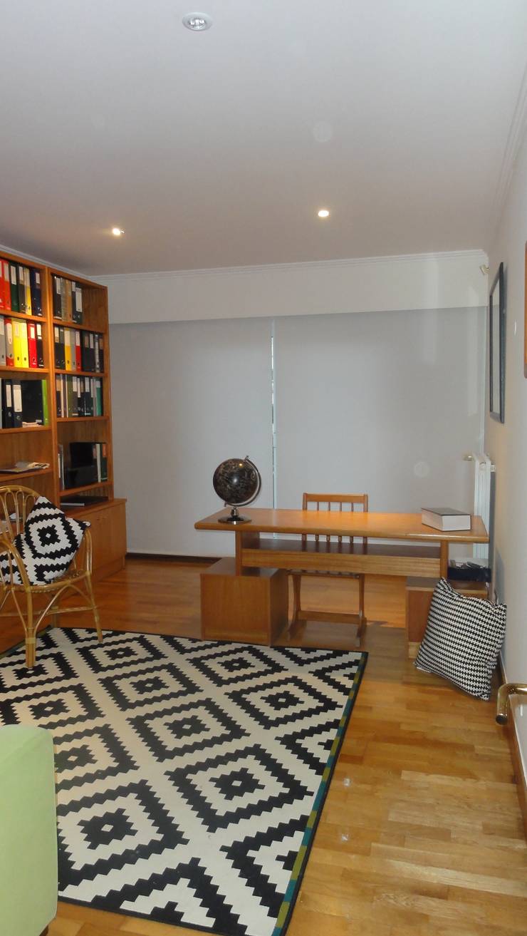  Study/office by ARQAMA - Arquitetura e Design Lda