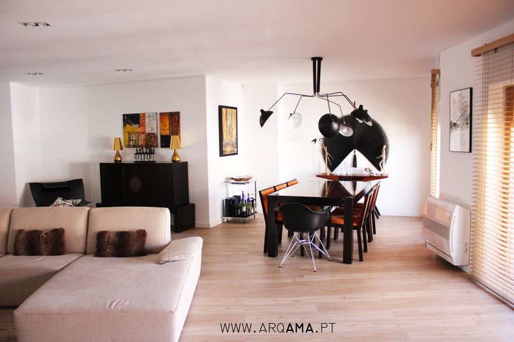  Living room by ARQAMA - Arquitetura e Design Lda