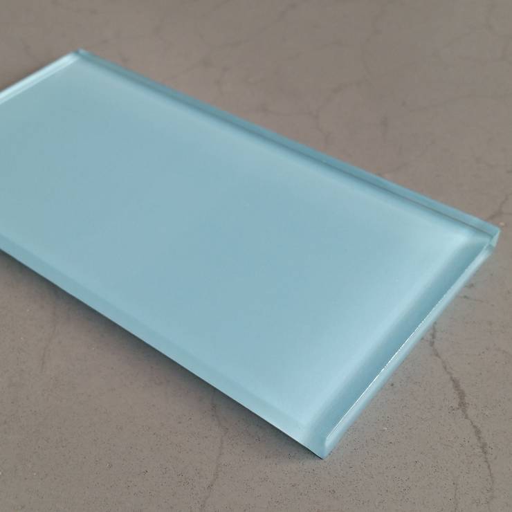 Glass Metro Tiles Plunge Pool Blue By Alec Buchan Homify