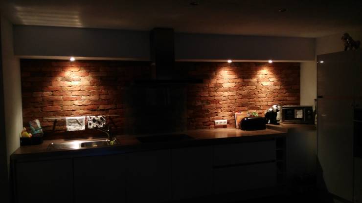  مطبخ تنفيذ Antik-Stein