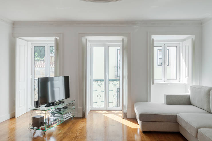 Vanessa Santos Silva | Arquitetaが手掛けたリビング, ミニマル   