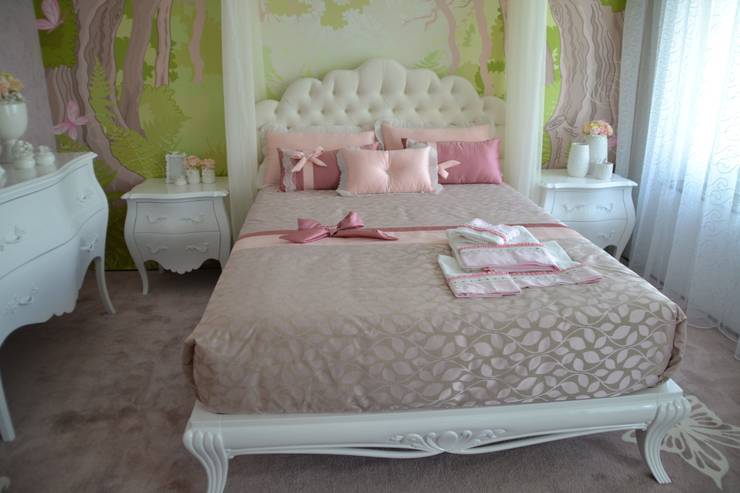 Projeto e Decoração  - Quarto Princesa: Quartos de criança modernos por Detalhes & Design