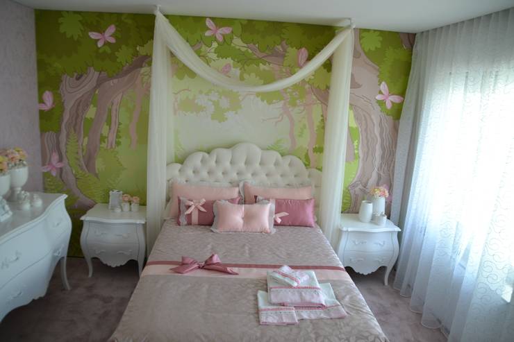 Projeto e Decoração  – Quarto Princesa: Quartos de criança modernos por Detalhes & Design