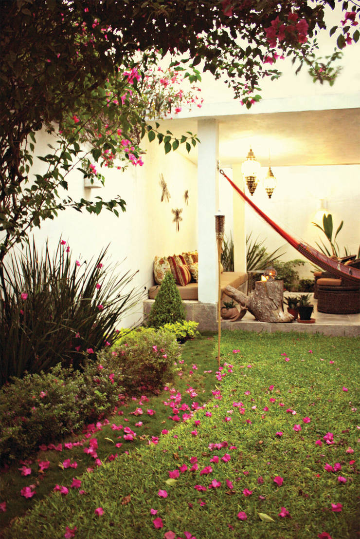  Hiên, sân thượng by Nomada Design Studio