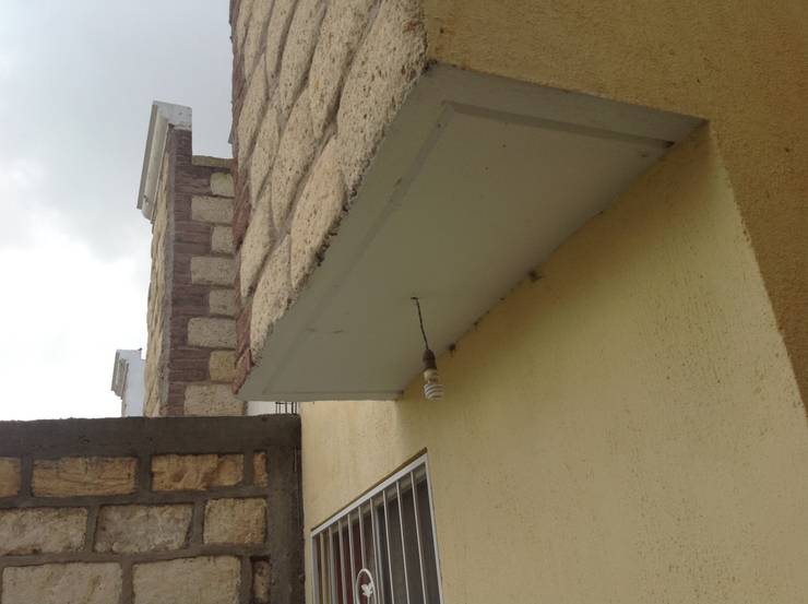 by Flores Rojas Arquitectura