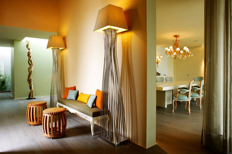 Casa de Palmar | 2009: Corredores e halls de entrada  por Susana Camelo