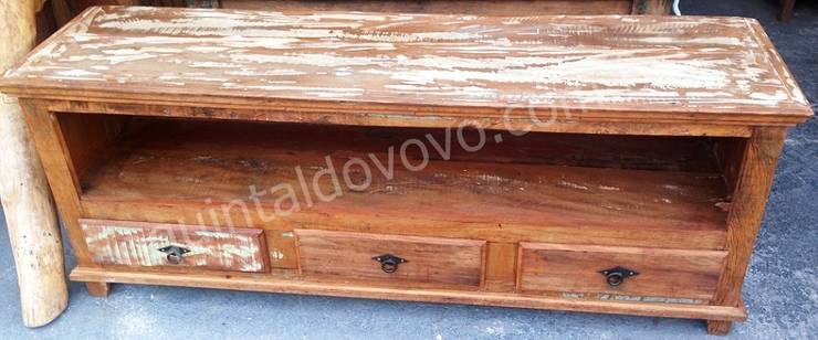 Come eliminare i tarli da pavimenti e mobili in legno Come eliminare i tarli da un mobile