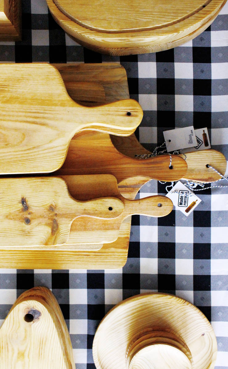   por Entre Led e Design , Rústico Madeira Efeito de madeira 