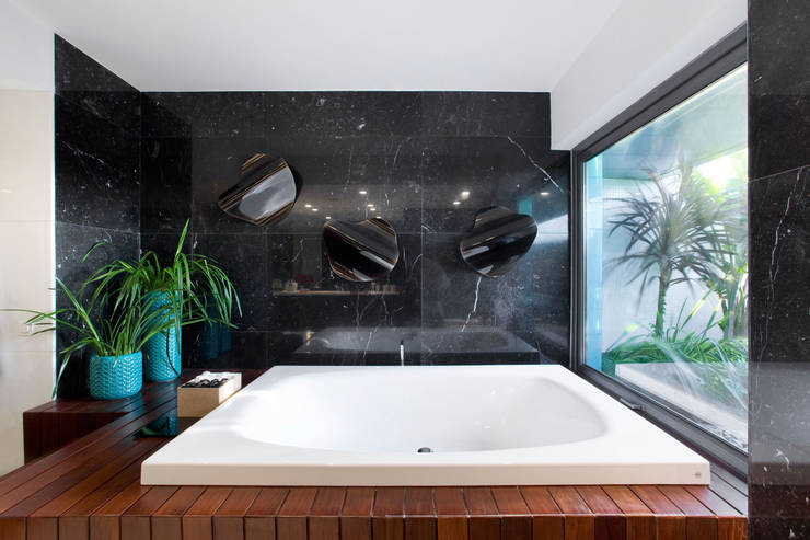  Badkamer door GAVINHO Architecture & Interiors