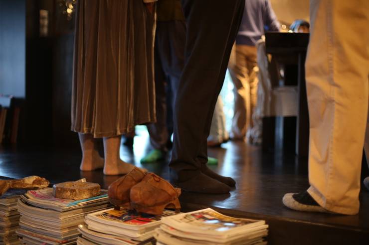 Corredores e halls de entrada  por COISAS DA TERRA   , Eclético   