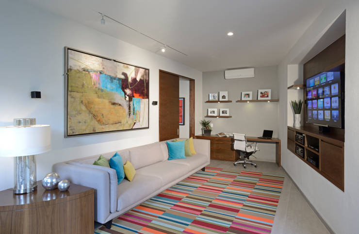 Uma casa moderna no México com um interior incrível