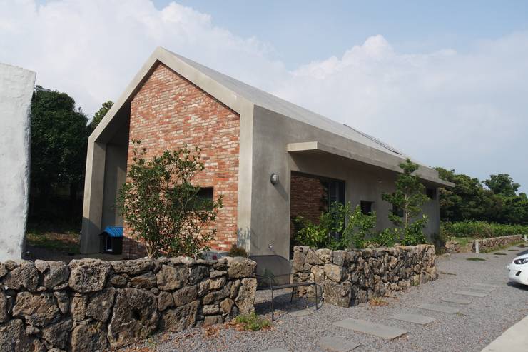 绝美石屋: 有著传统外观与时尚内在的现代住家