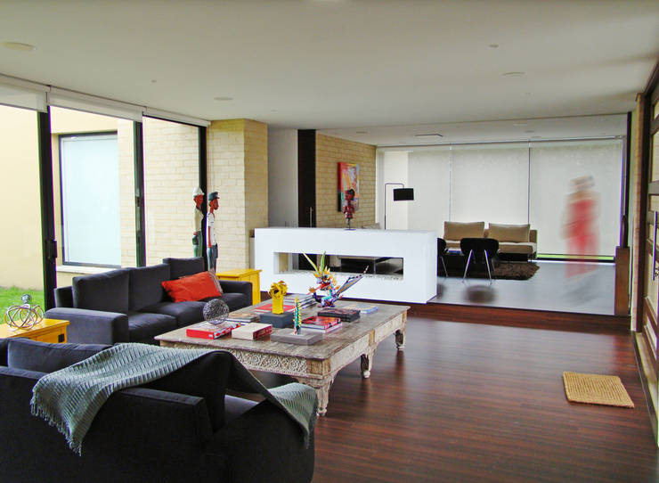 Salas / recibidores de estilo  por David Macias Arquitectura & Urbanismo