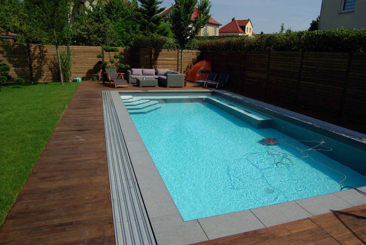 Foliebecken grau-hellgrau+ von FKB Schwimmbadtechnik | homify