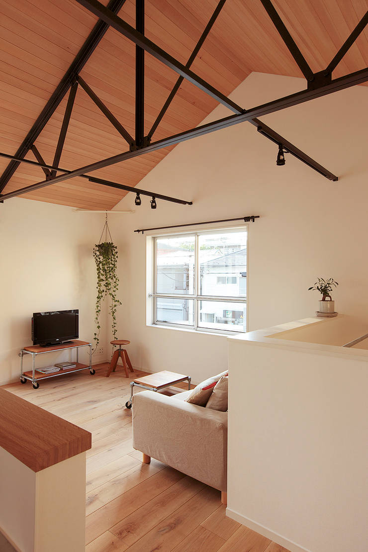 9坪ハウス by こぢこぢ一級建築士事務所 | homify