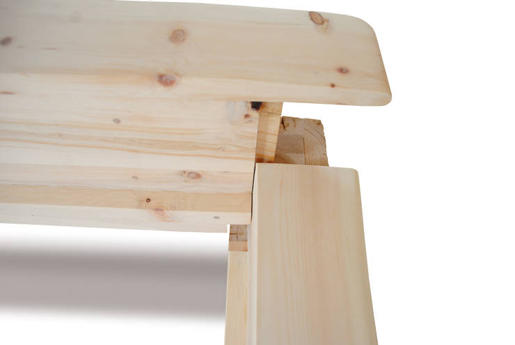 Metallfreie Schlafzimmer Ideen Aus Zirbelkiefer Und Altholz Von