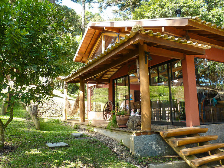  房子 by Sakaguti Arquitetos Associados