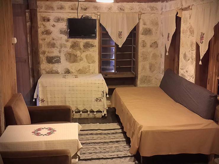  غرفة المعيشة تنفيذ Mimar Damla Demircioğlu