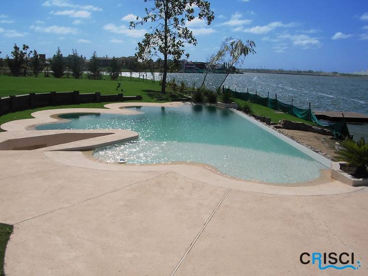 Piletas de hormigón: Piletas de estilo  por Piletas Crisci,Moderno   