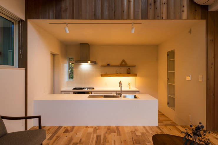 Cocinas de estilo  por エヌ スケッチ