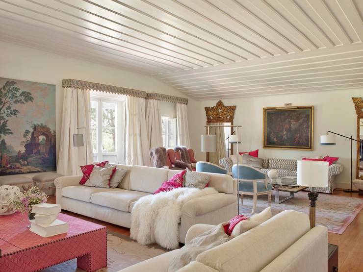 Salas / recibidores de estilo  por SA&V - SAARANHA&VASCONCELOS