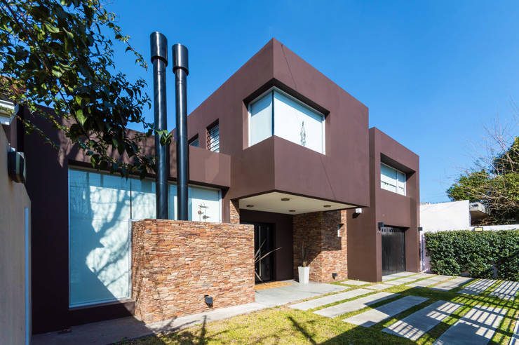 8 Formas de dar color a la fachada de tu casa