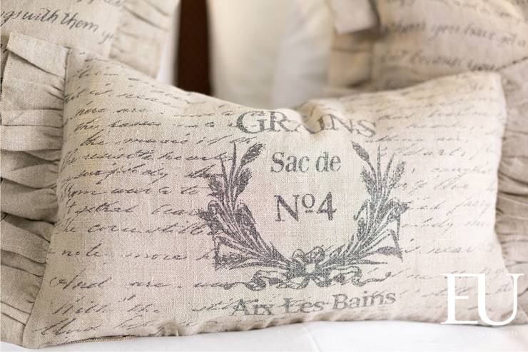 APARTAMENTO TURÍSTICO PRÍNCIPE REAL – LISBOA: Janelas   por EU INTERIORES