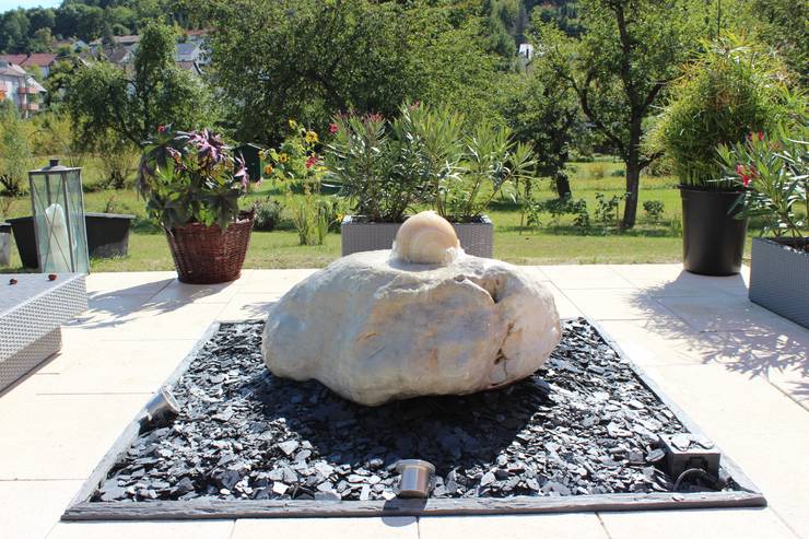 Quellsteine von MM NATURSTEIN GMBH homify